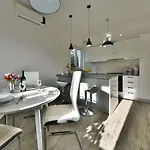 Karlo By Interhome Apartmán *